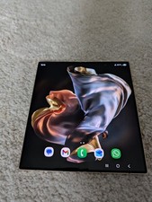 Samsung Galaxy Z Fold W25